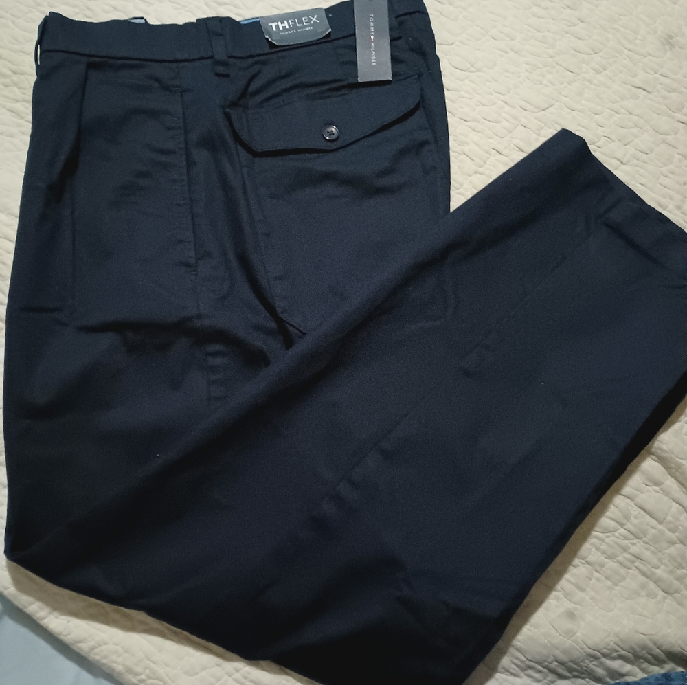 Tommy Hilfiger blue pleated pants
